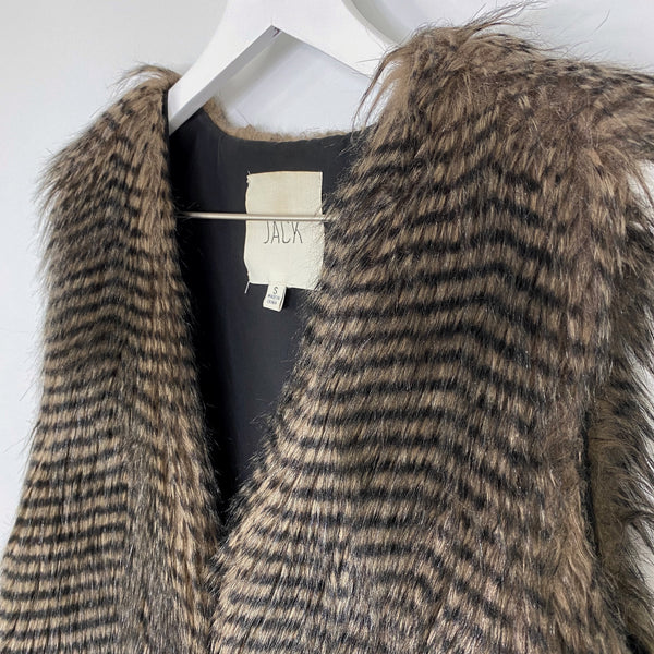 Jack by BB Dakota Black Brown Striped Faux Fur Vest Pockets